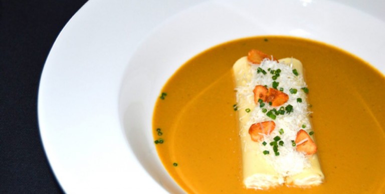 Cream of seafood with cod and cannelloni