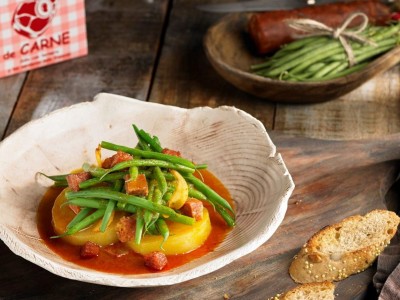 Green beans and chorizo stew