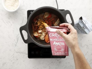 6 - Lobster rice