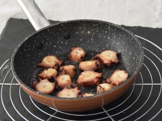 6 - Iberian Rice with Octopus Carpaccio