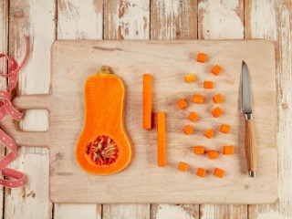 2 - Christmas broth with small meat balls and pasta