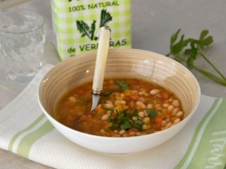 6 - Winter Minestrone Soup